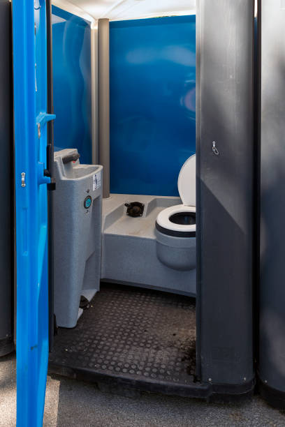 Best Portable restroom trailer rental  in Logan, WV
